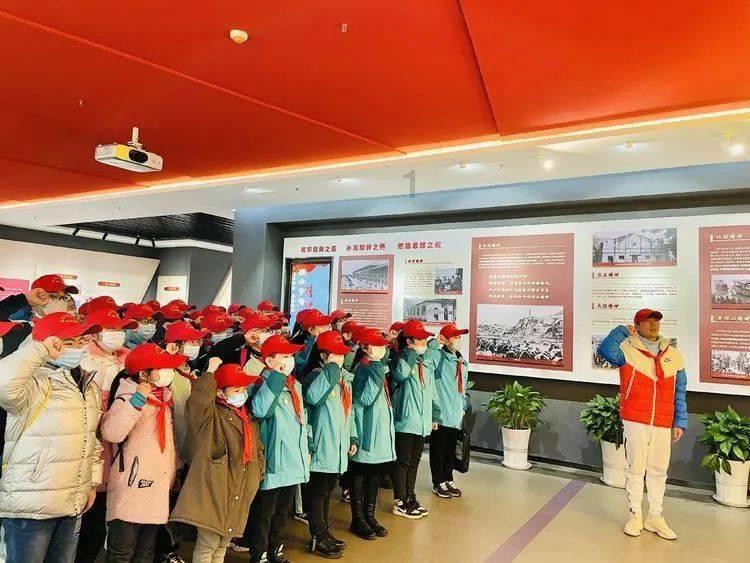 ​郑州至郏县定制客运线路29日开通